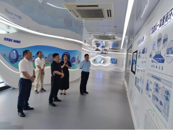 副市長(zhǎng)楊如松率隊(duì)赴廈門國(guó)貿(mào)集團(tuán)和廈門港務(wù)集團(tuán)調(diào)研港區(qū)相關(guān)工作